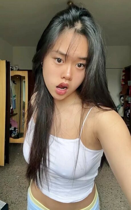 Michela Han