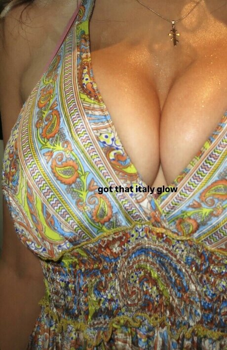 Foto desnuda filtrada de OnlyFans de Madeline Smith