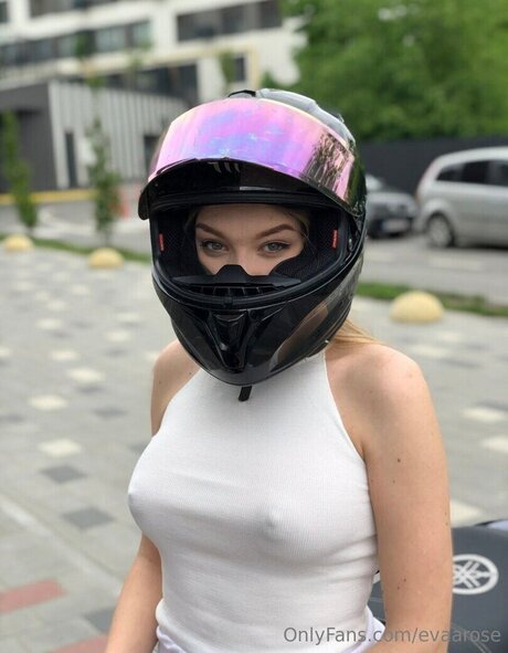 Evaarose