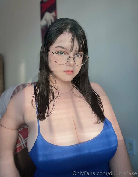 Foto desnuda filtrada de OnlyFans de Maduu Asmr