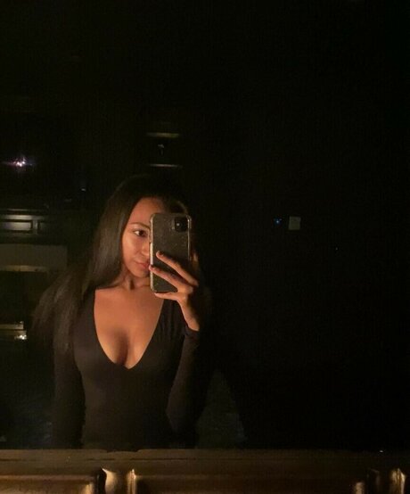 Foto desnuda filtrada de OnlyFans de Ari Leigh Brown