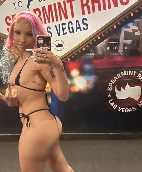 Foto desnuda filtrada de OnlyFans de Babiebulttt