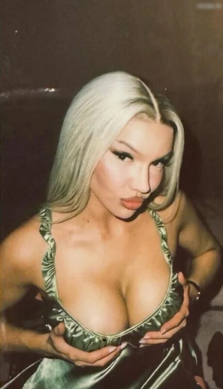 Shirin David