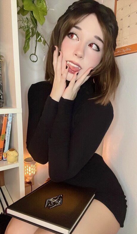 Foto desnuda filtrada de OnlyFans de Loopziepop
