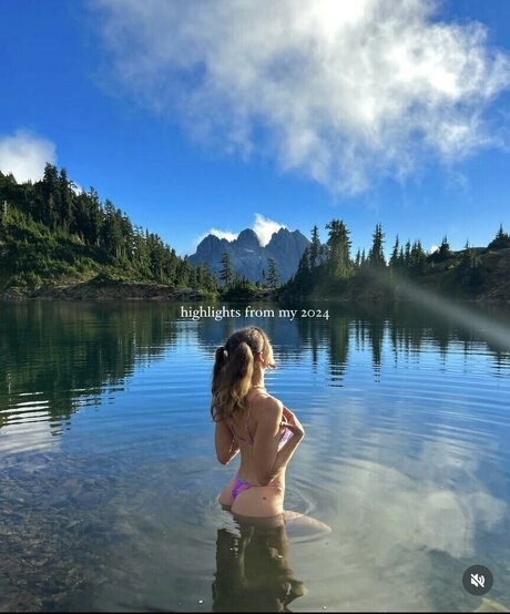 Foto desnuda filtrada de OnlyFans de Rhiannonhikes