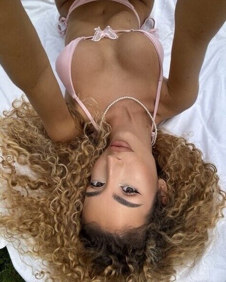 Jazmine Dyer