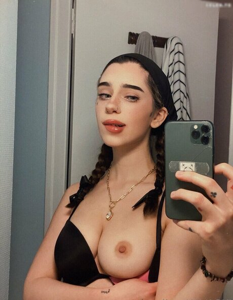 Foto desnuda filtrada de OnlyFans de Joseline Kelly
