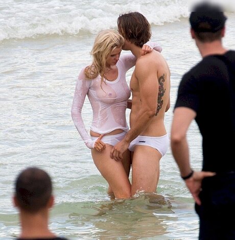 Foto desnuda filtrada de OnlyFans de Lara Stone