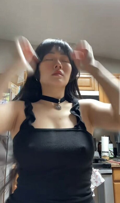 Foto desnuda filtrada de OnlyFans de Showmeyourbasement