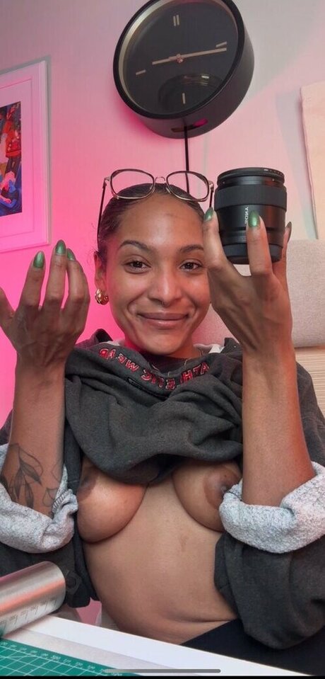 Foto desnuda filtrada de OnlyFans de Leo London
