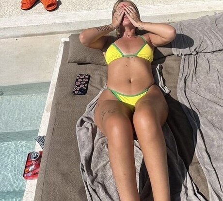 Loredana Zefi