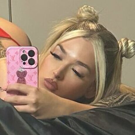 Foto desnuda filtrada de OnlyFans de Kiwikenz