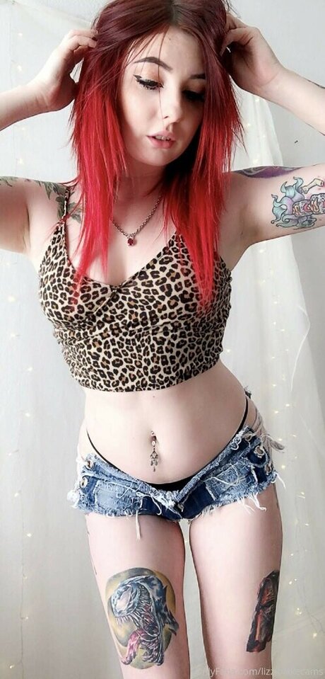 Lizzi Blake
