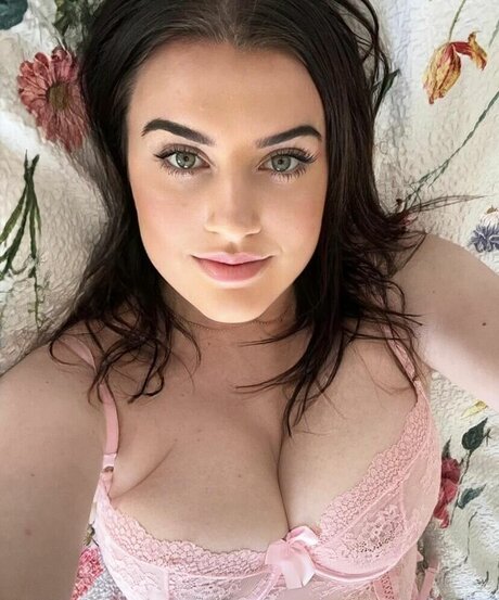 Foto desnuda filtrada de OnlyFans de Sophoalicexo