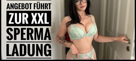 Roxi Black