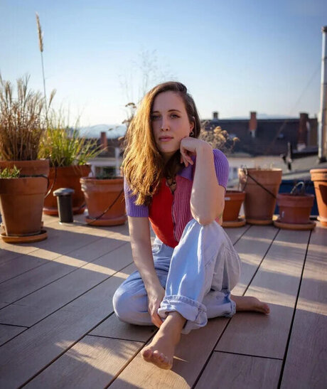 Foto desnuda filtrada de OnlyFans de Alice Merton
