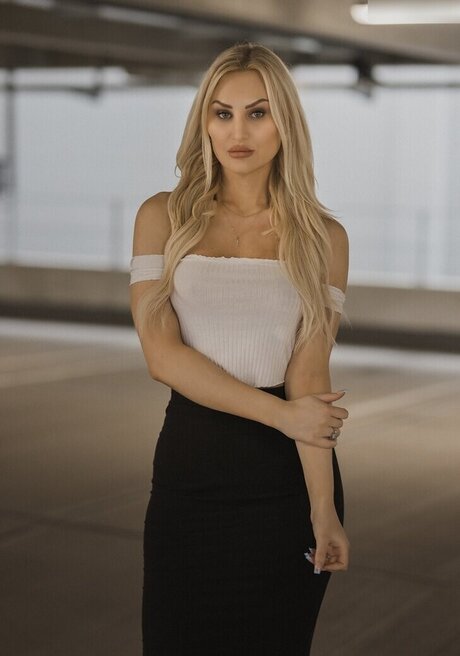 Giulie Hope Santana Foto desnuda filtrada de OnlyFans de Giulie Hope Santana #89