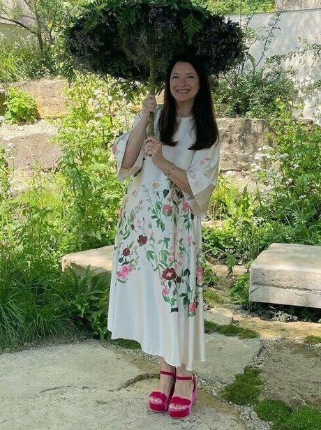 Celebrity Guilty Pleasures & Underrated Women