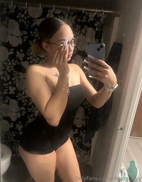 Cherryizzyy