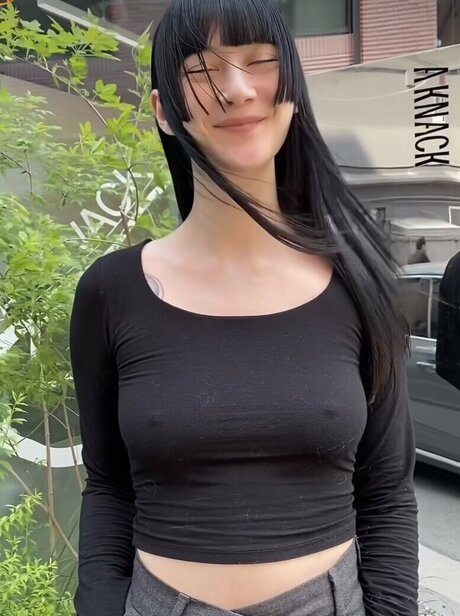 Foto desnuda filtrada de OnlyFans de Japanese Breakfast