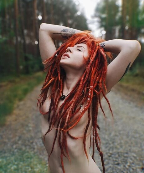 Mary Deweirdo