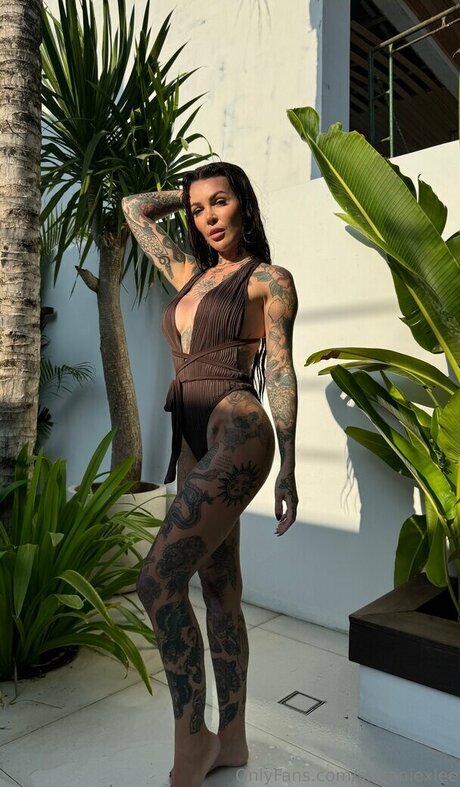 Stefaniexlee