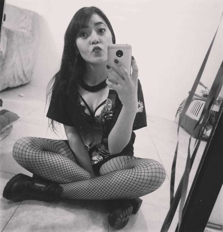 Foto desnuda filtrada de OnlyFans de Lau