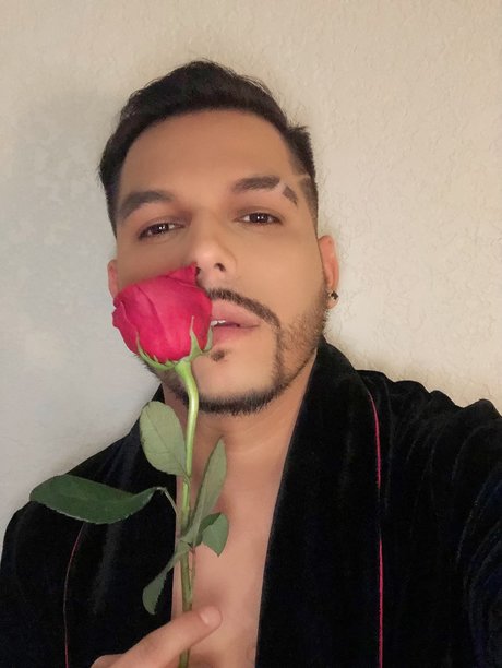 Foto desnuda filtrada de OnlyFans de Latinpapilv