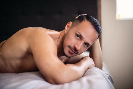 Foto desnuda filtrada de OnlyFans de Phxlatinotwunk