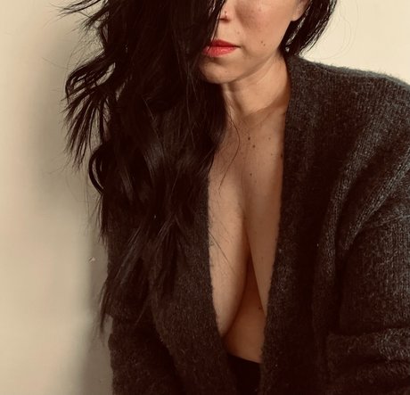 Foto desnuda filtrada de OnlyFans de Latina Wanderlust