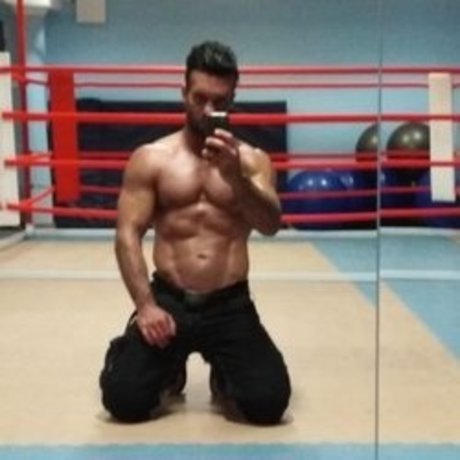 Foto desnuda filtrada de OnlyFans de Larry Steel