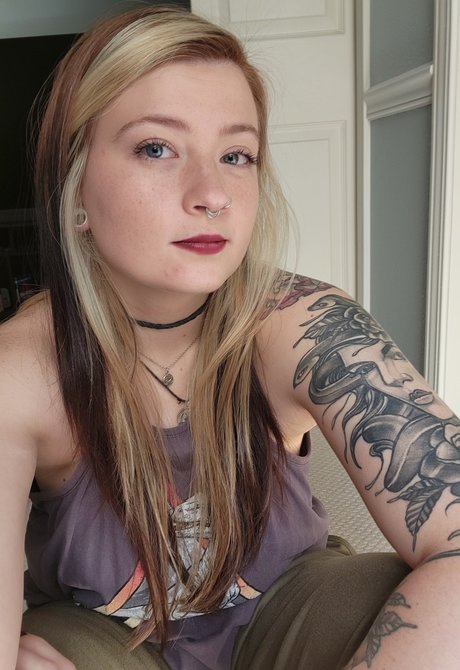 Foto desnuda filtrada de OnlyFans de Lara Nichole