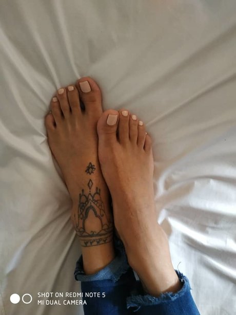 Foto desnuda filtrada de OnlyFans de Elena Hamoudy