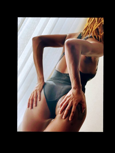 Foto desnuda filtrada de OnlyFans de Lady Taboo