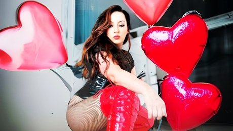 Foto desnuda filtrada de OnlyFans de Lady Scarlett Fate