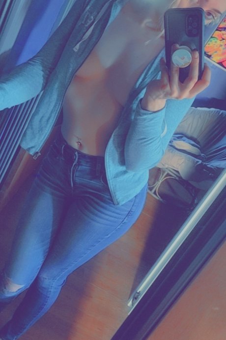 Foto desnuda filtrada de OnlyFans de Lacy