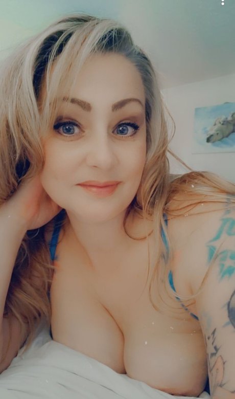 Foto desnuda filtrada de OnlyFans de Lacey Rain