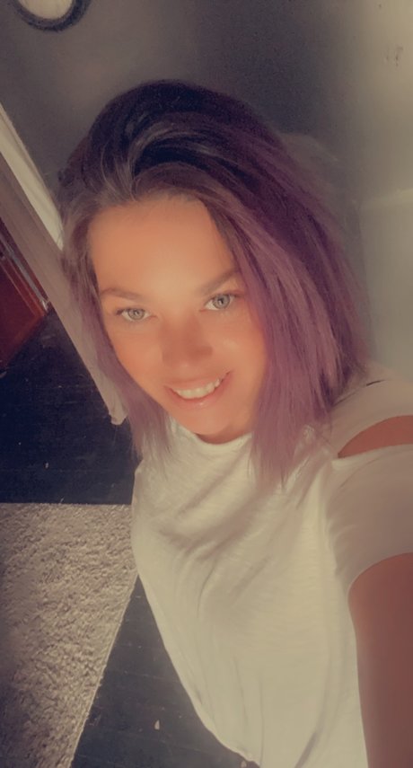 Foto desnuda filtrada de OnlyFans de Lacey Cooper