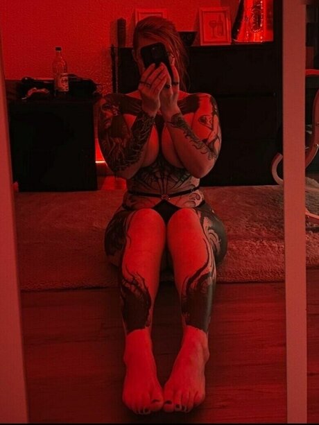 Foto desnuda filtrada de OnlyFans de Joeleengi