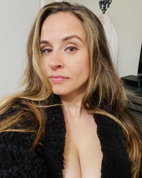 BellaSuede