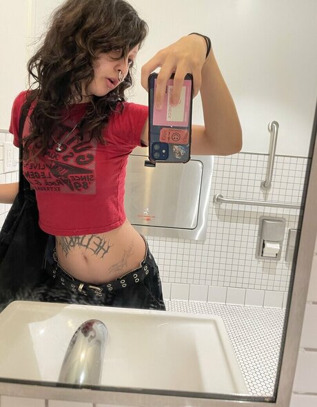 Foto desnuda filtrada de OnlyFans de Wuvmia