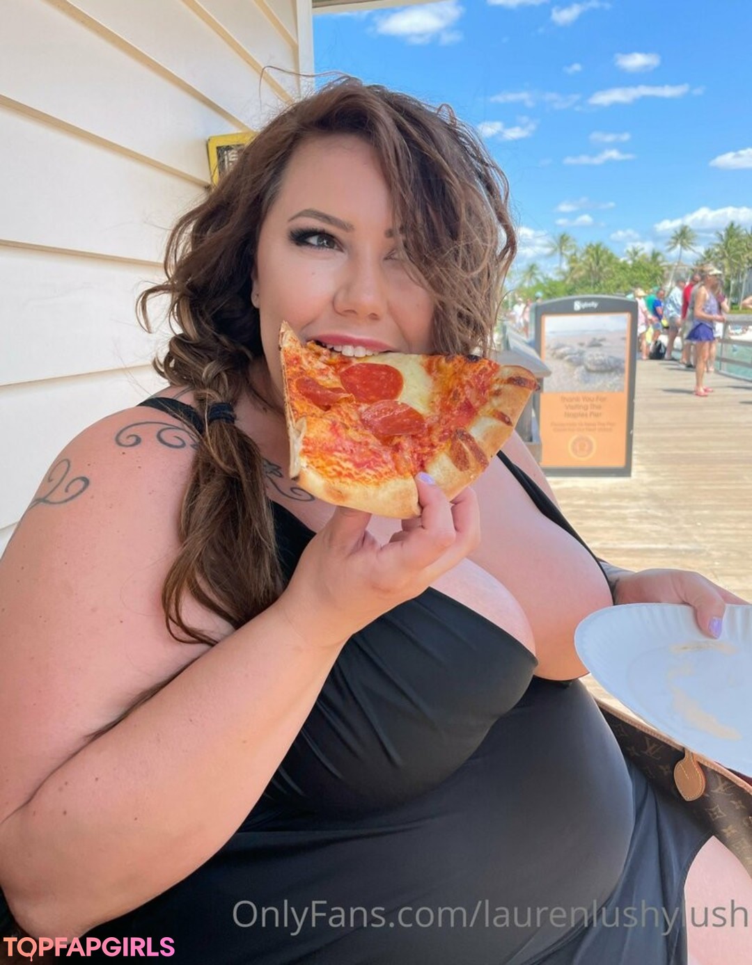 Foto desnuda filtrada de OnlyFans de Lushielauren #24 Foto desnuda filtrada de OnlyFans de Lushielauren #24