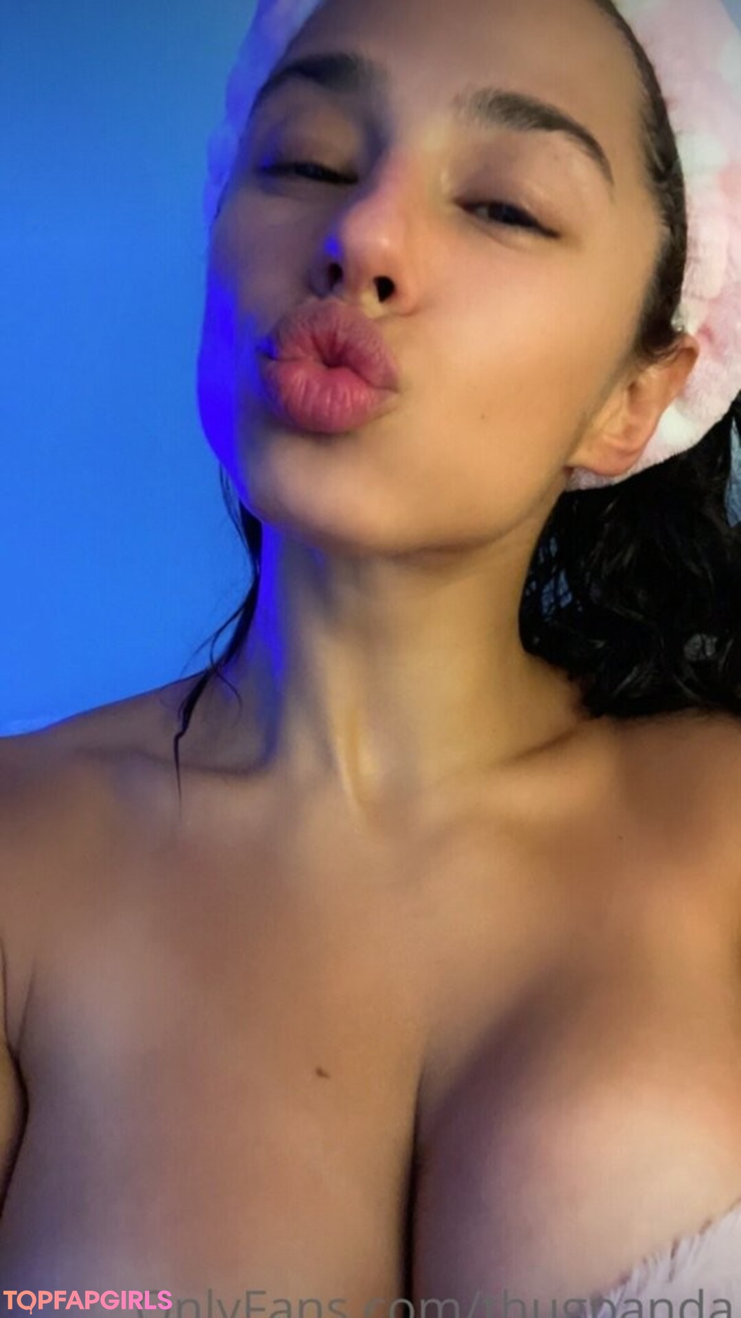 Foto desnuda filtrada de OnlyFans de Thug Panda #319 Foto desnuda filtrada de OnlyFans de Thug Panda #319