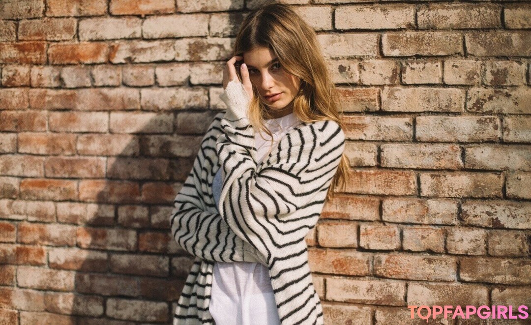 Foto desnuda filtrada de OnlyFans de Camila Morrone #195 Foto desnuda filtrada de OnlyFans de Camila Morrone #195