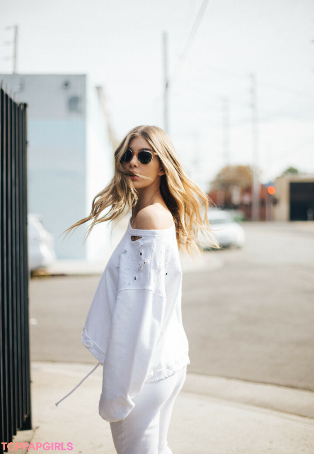 Foto desnuda filtrada de OnlyFans de Camila Morrone #253 Foto desnuda filtrada de OnlyFans de Camila Morrone #253