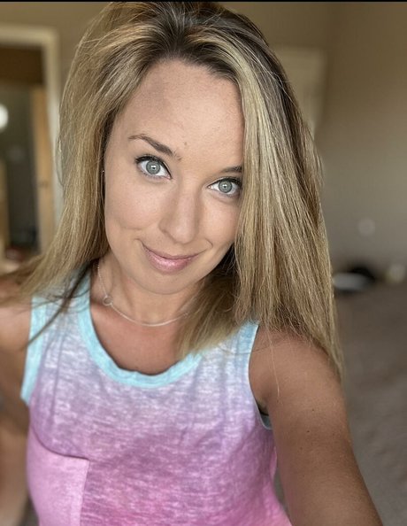 Foto desnuda filtrada de OnlyFans de Lyricinmyhead