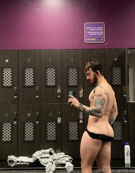 Foto desnuda filtrada de OnlyFans de Rrxivi