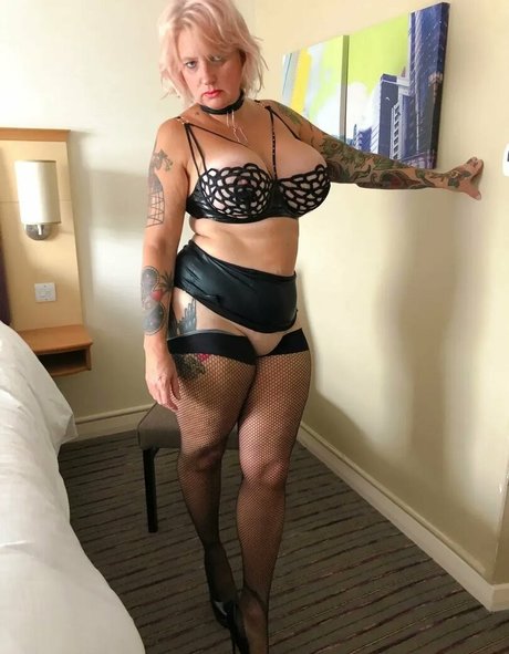 Daniella English