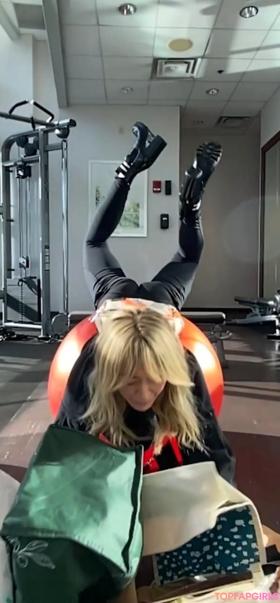 Foto desnuda filtrada de OnlyFans de Lindsey Stirling #11 Foto desnuda filtrada de OnlyFans de Lindsey Stirling #11