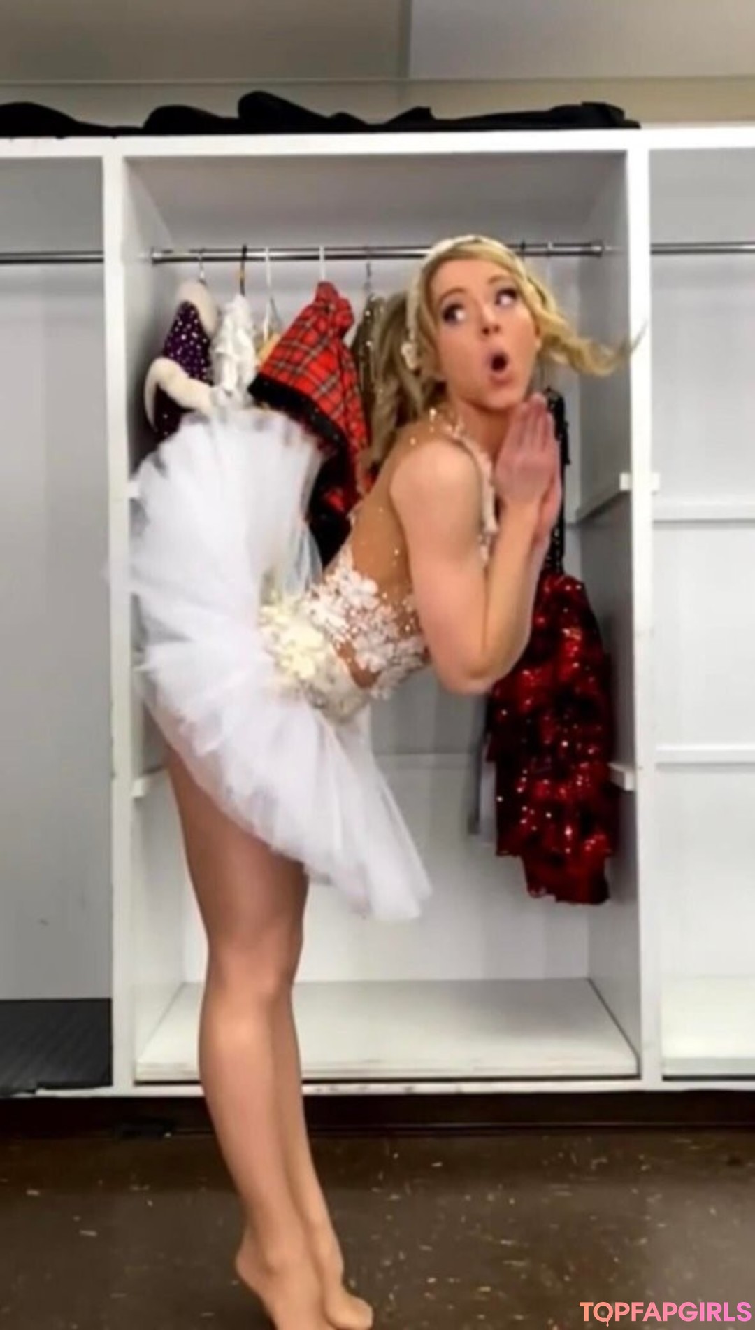 Foto desnuda filtrada de OnlyFans de Lindsey Stirling #23 Foto desnuda filtrada de OnlyFans de Lindsey Stirling #23